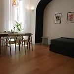 La Fata Che Viaggia